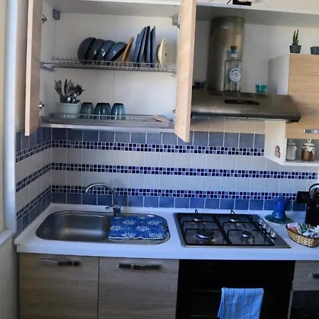 Sea View Apartament *